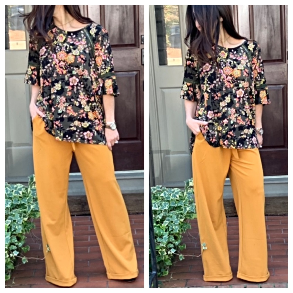 Bohemian chic floral bell sleeve tunic - Picture 7 of 8